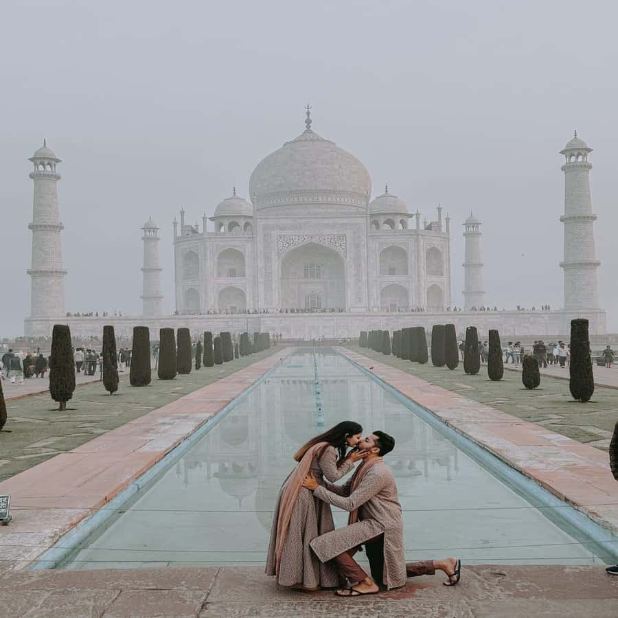 2 Day All Inclusive Taj Mahal & Agra City Tour From Banglore - Taj Mahal at sunrise: photos, silence, and why timing matters