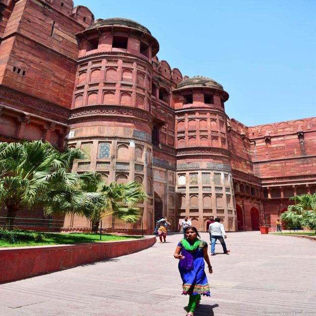 2 Days Delhi & Agra Private Tour with Sunrise Taj mahal - Food and breaks: one lunch reset plus a breakfast buffer