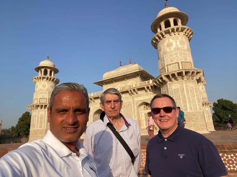 Agra: Agra Fort and Baby Taj Private Tour with Pickup & Drop - Agra Fort: red sandstone walls, Mughal details, and real photo moments
