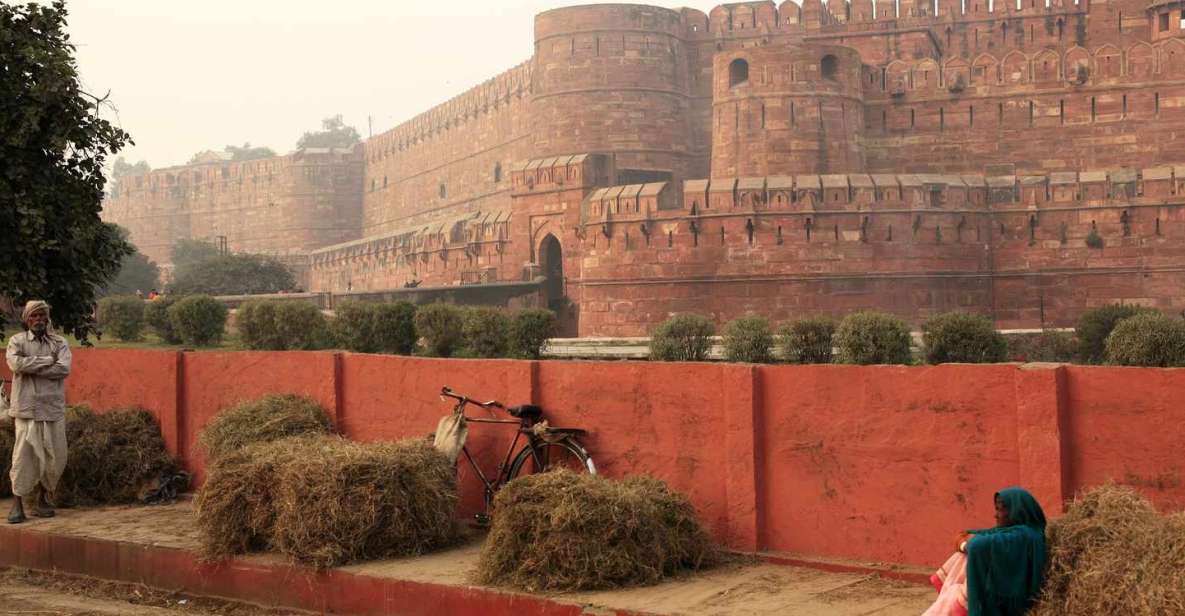 Agra: Agra Fort Entry Tickets with Licensed Guide - Agra Fort: why guided entry changes the whole vibe