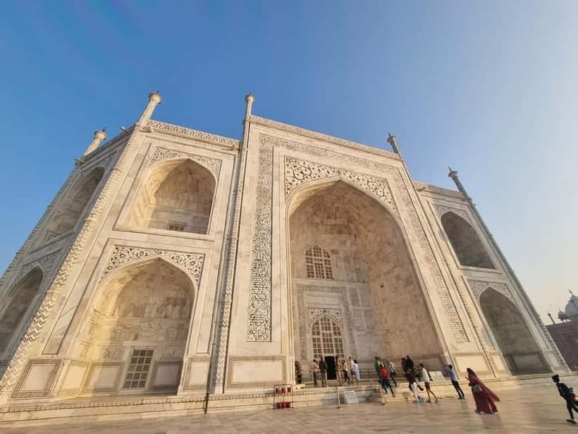 Agra: Guided City Tour Taj Mahal Agra Fort & Baby Taj by Car - Price and value: why $19 can be a good deal here
