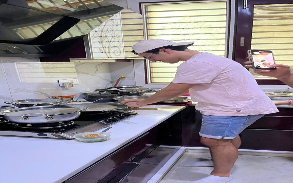 Agra: Indian Food Private Cooking Class - Inside the kitchen: what happens during the 2–2.5 hours