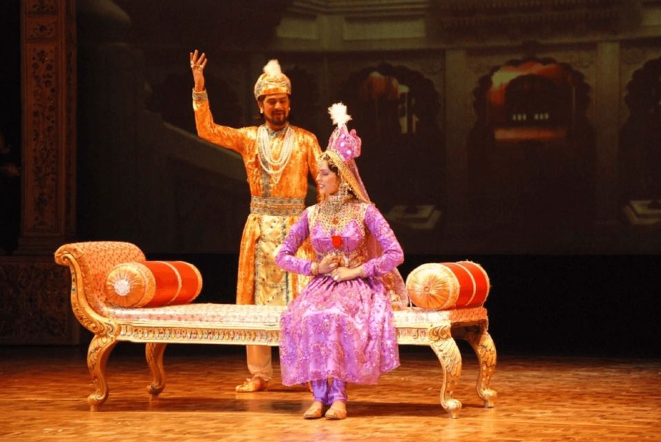 Agra: Mohabbat the Taj show tickets and agra transfers - Skip-the-line entry: why it’s worth paying for