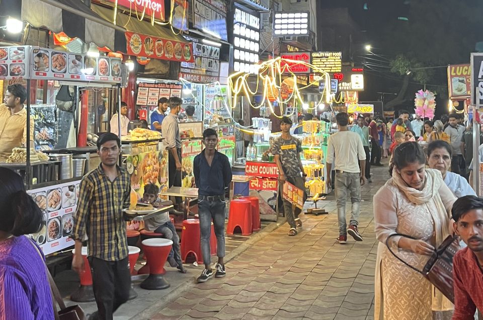 Agra: Sadar Bazar Food Market Night Walking Tour by Tuk-Tuk - The Street Food Lineup You’ll Want to Try (and Why It’s a Good Mix)