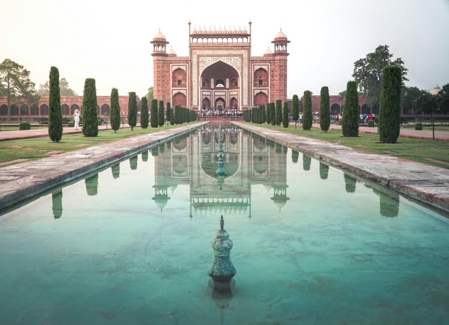 Agra: Skip-the-Line Taj Mahal & Agra Fort Private Tour - What to Bring (And What the Taj Will Not Let In)