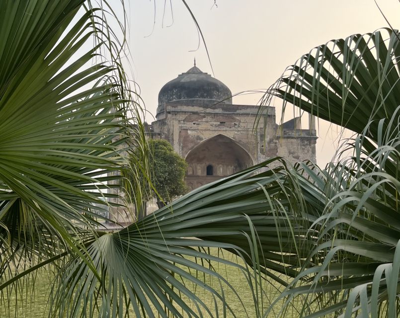 Agra: Skip-The-Line Taj Mahal & Agra Private Tour By Car - Private car logistics that make Agra feel manageable