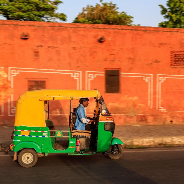 Agra: Skip The Line Taj Mahal Tour With Optional Tuk Tuk - Optional tuk tuk: when it’s worth the add-on