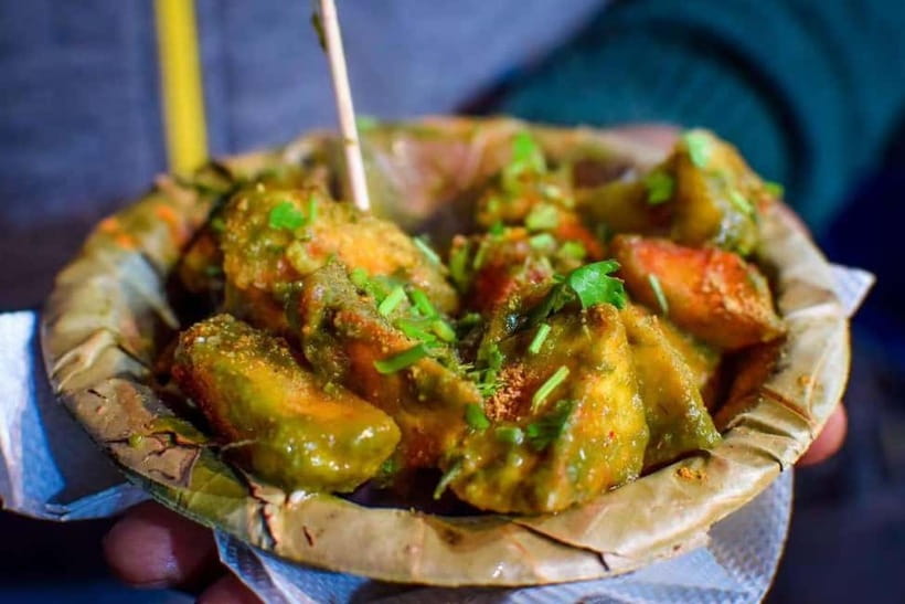 Agra: Street Food Walking Tour, Spice Market, & Tuk-tuk Ride - Price and value: $14 is about transport plus a guide