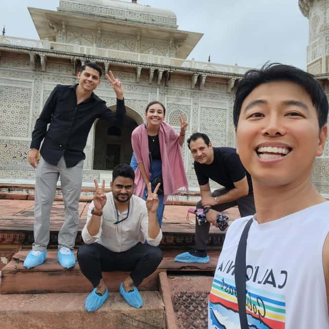 Agra: Taj Mahal, Agra Fort and Baby Taj Guided Tour By Car - Agra Fort: Mughal power written into stone