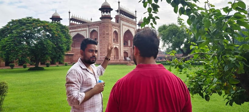 Agra: Taj Mahal, Agra Fort & Fatehpur Sikri Guided Tour - Agra Fort: Mughal power you can walk through (and feel)