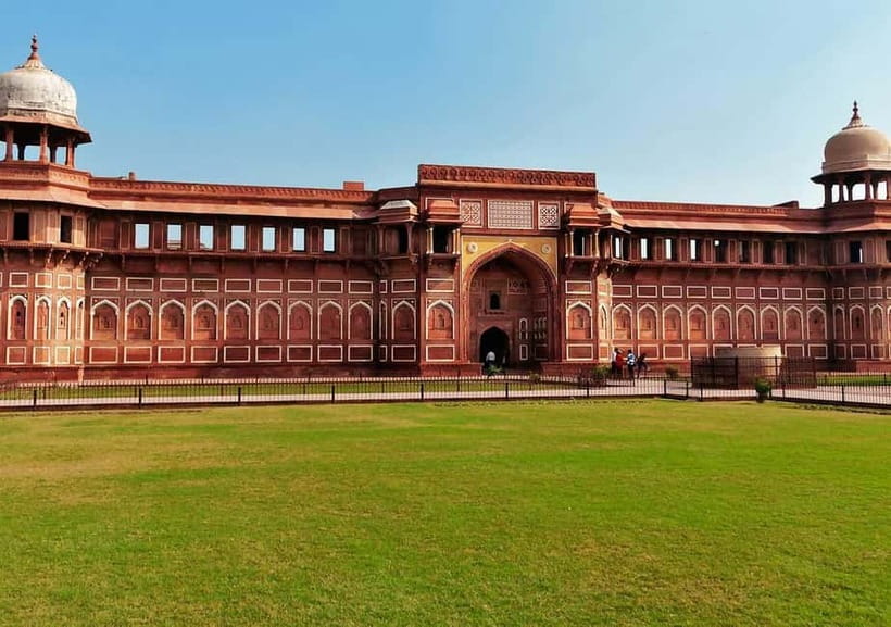 Agra: Taj Mahal and Agra Fort Private Tour with Lunch - Photography Pressure and How to Stay in Control