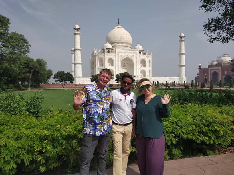 Agra: Taj Mahal and Mausoleum Guided Tour with Skip-the-Line - Skip the Line: What It Changes at the Taj Mahal