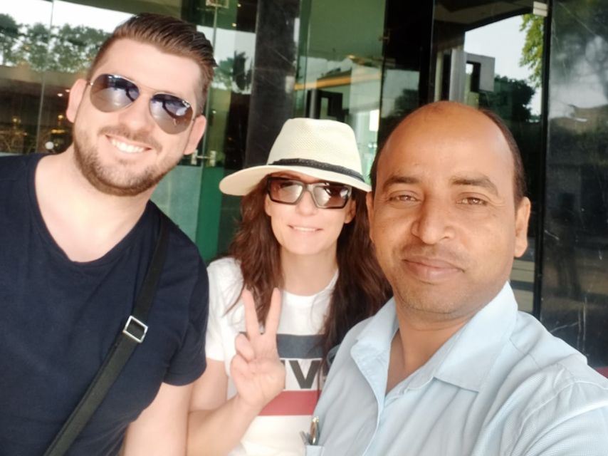 Agra: Taj Mahal Entry Tickets with optional Licensed Guide - Key things you’ll get from this Taj Mahal experience