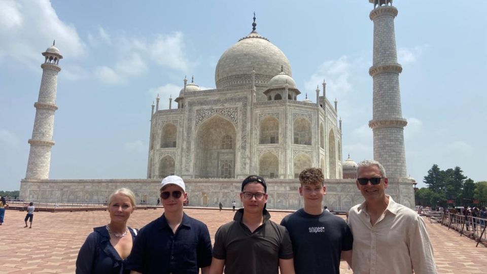 Agra : Taj Mahal & Mausoleum Tour With Skip-the-Line Entry - Inside the Taj Mahal: Guided Time That Helps You See More