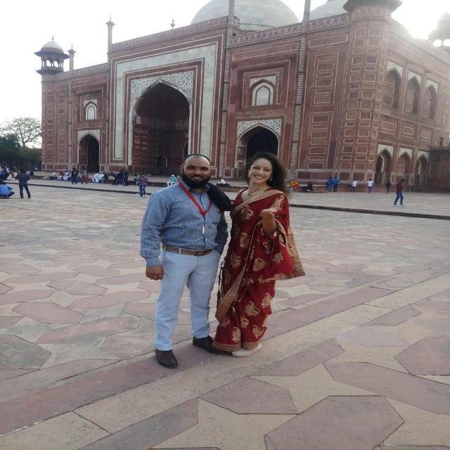 Agra: Taj Mahal Skip-The-Line, Agra Fort & Baby Taj Tour - The Meal Break: Simple, Local, and Paid by You