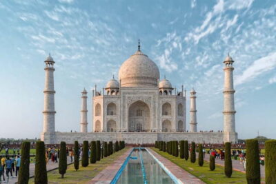 Agra: Taj Mahal Sunrise Tour with Walk Inside the Mausoleum - Private vehicle, skip-the-line option, and the comfort factor
