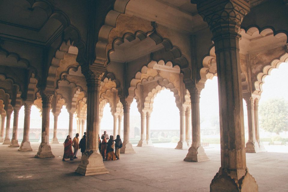 Agra: Tajmahal and Agra fort Entry tickets with Tour Guide - Agra Fort After Taj: Big Walls, Closed Areas, and Mughal Power