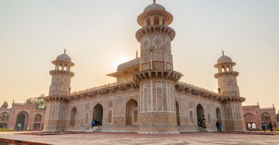 All Inclusive Private Taj Mahal Luxury Tour from Delhi - Key things I’d count on before you go