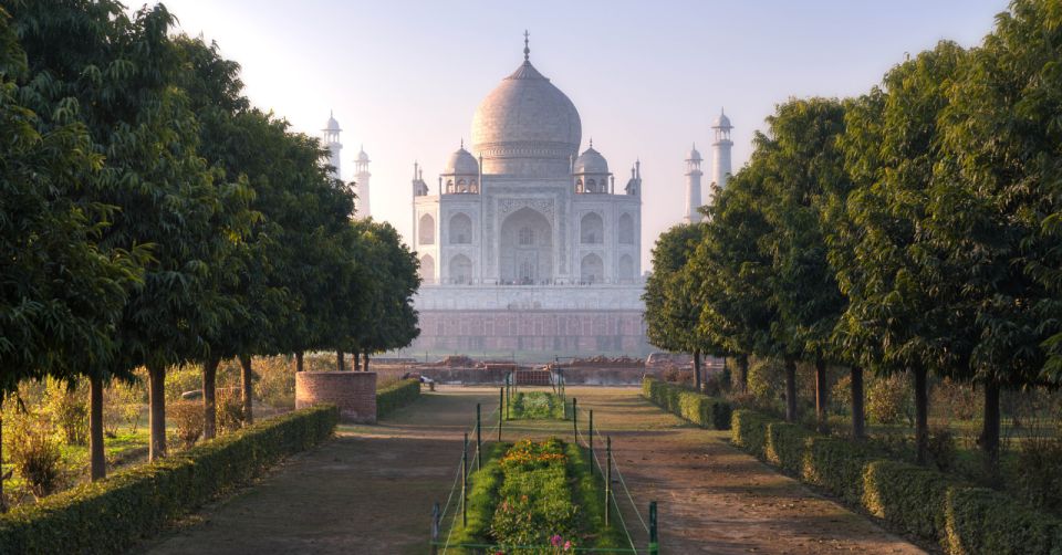 All Inclusive Private Taj Mahal Luxury Tour from Delhi - Guide and driver quality: where this tour consistently wins