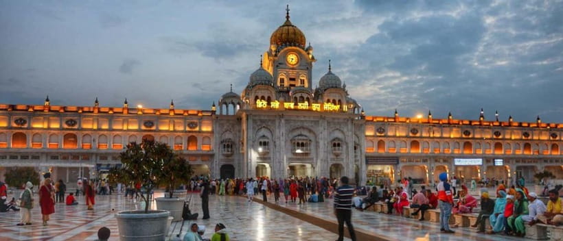 Amritsar: Golden Temple and Jallianwala Bagh Guided Tour - Golden Temple etiquette: what you need before you walk in