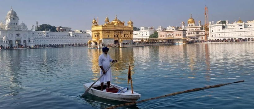 Amritsar: Golden Temple and Jallianwala Bagh Guided Tour - Starting at Jallianwala Bagh: history that frames the rest of your day
