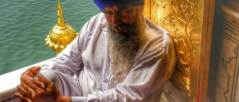 Amritsar: Golden Temple and Jallianwala Bagh Guided Tour - Sikh Central Museum, Bunga Ramgarhia, and Sikh Reference Library