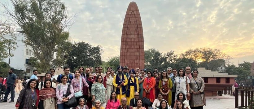 Amritsar: Golden Temple and Jallianwala Bagh Guided Tour - The Golden Temple explained: Sikh philosophy you can see