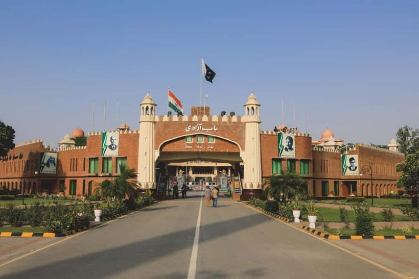 Amritsar: Wagah Border Flag-Lowering Ceremony Tour - Wagah Border Beating Retreat: What you’re really watching
