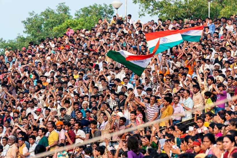Amritsar: Wagah Border Flag-Lowering Ceremony Tour - Flag-raising and flag-lowering: the core of the show