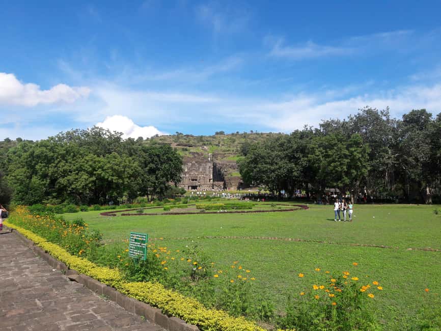 Aurangabad: 3-day Lonar Crater, Ajanta, & Ellora Caves Tour - Day 2: Ellora’s Kailasa Temple Work, Plus Bibi Ka Maqbara’s Taj-Style Look
