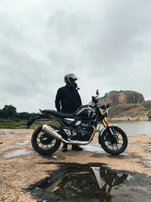 Bangalore: Motor Bike Ride City Tour with local Expert - Getting started at JW Marriott Bengaluru