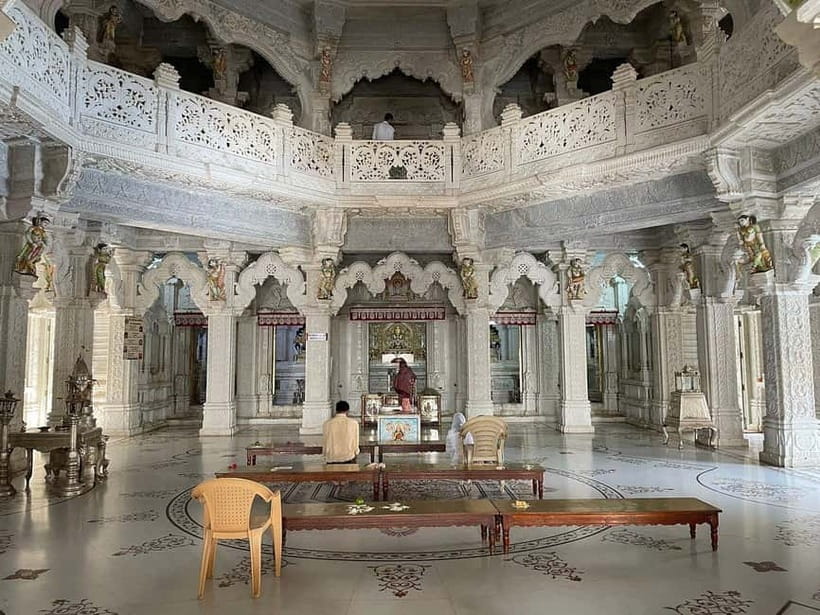 Bangalore: Palace, Temples, Fort & Markets Walking Tour - Transport, Timing, and Why $32 Can Feel Like a Deal