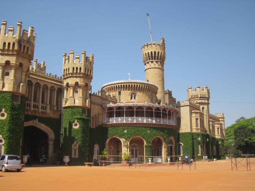 Bangalore: Private City Guided Tour with Pick-up & Drop-off - Tipu Sultan’s Summer Palace: teakwood royal drama, up close