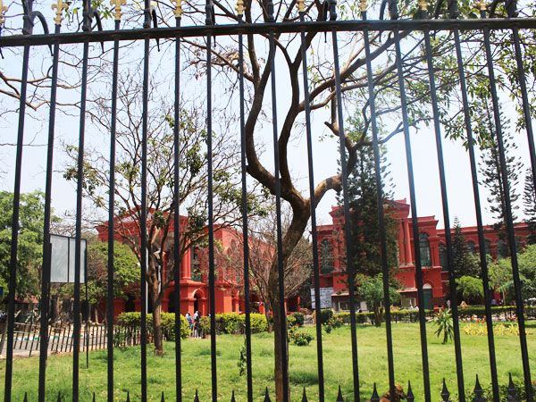 Bangalore: Private Full-Day City Tour w/ Lunch - Old Bull Temple and Gavi Gangadhareshwara: two Shiva shrines with different looks