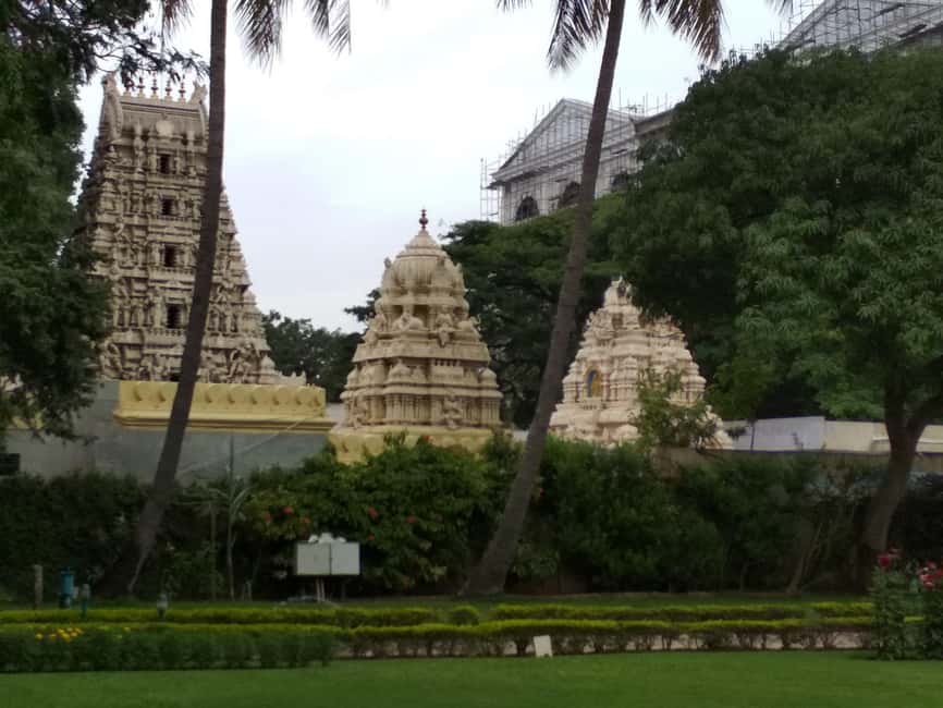 Bangalore: Private Half-Day Sightseeing Tour - Lalbagh Botanical Garden: the glasshouse factor (and why it matters)