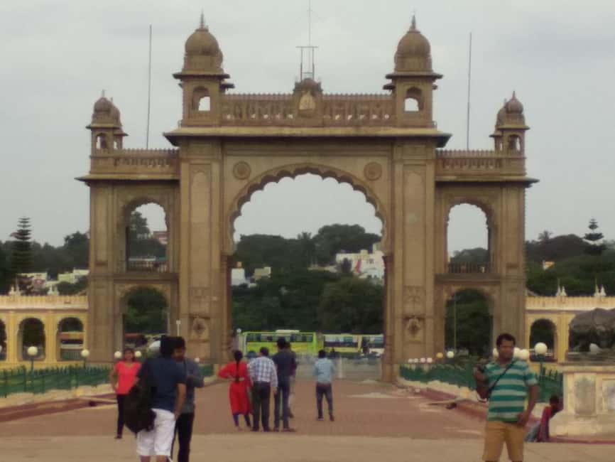 Bangalore: Private Half-Day Sightseeing Tour - Price and value: what $102 per person actually buys