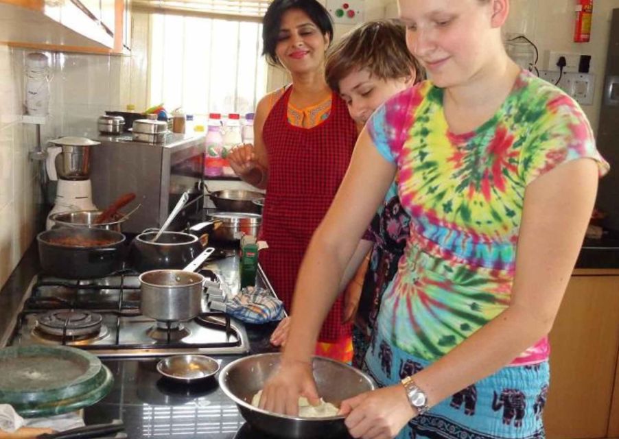 Bangalore: Traditional Cooking Classes & Dinner with Family - How the Chef Family Experience Feels (And Why It’s the Point)