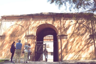 Bangalore: Walking Tour of Fort, Palaces, and Market - Meet at State Bank of India, Kempegowda Road, and Start With Direction