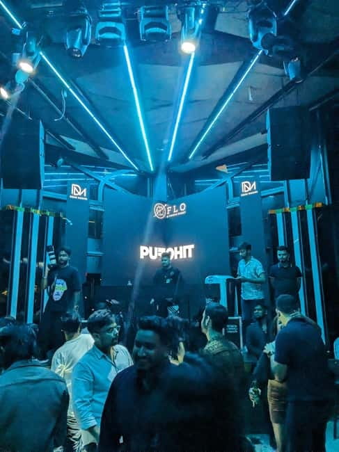 Bangalore:The Original bengaluru pub crawl - Price and value: what $65 buys you on a weekend night