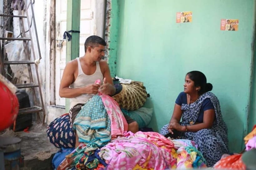 Best Combo Tour: Dabbawalas, Dhobi Ghat and Slum with Train - Dharavi in 2 Hours: Workshops, Markets, and Daily Entrepreneurship