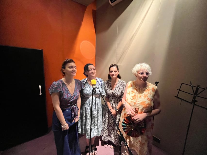 Bollywood Sightseeing and Celebrity Home Tour by Private Car - Your Voice In a Recording Studio Session (With Sound Engineer Help)