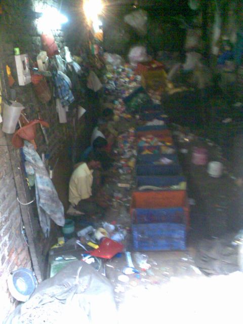 Bollywood tour with Slum Tour & Dance show - Dharavi on one side, Bollywood on the other