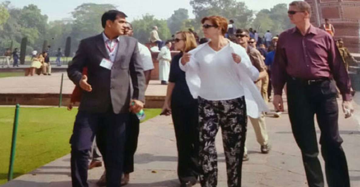 Book Govt. Approved Tour Guide For Taj Mahal & Fort - Walking Logistics: Golf Cart to Taj, Shoes Covers, and Comfort Hacks