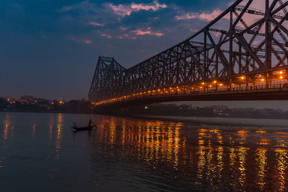 Build Your Own: Customizable Private Tour of Kolkata - Prinsep Ghat and food stops: a guide-led way to eat like a local