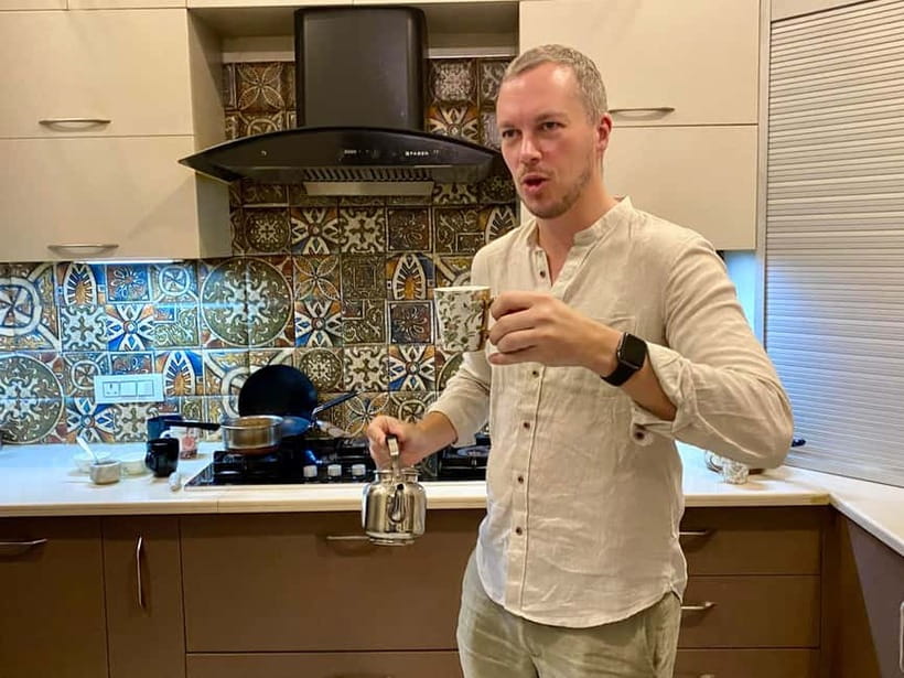 Chai Master Class - Savor Food in an Indian Family Home - How the hour unfolds: a realistic flow