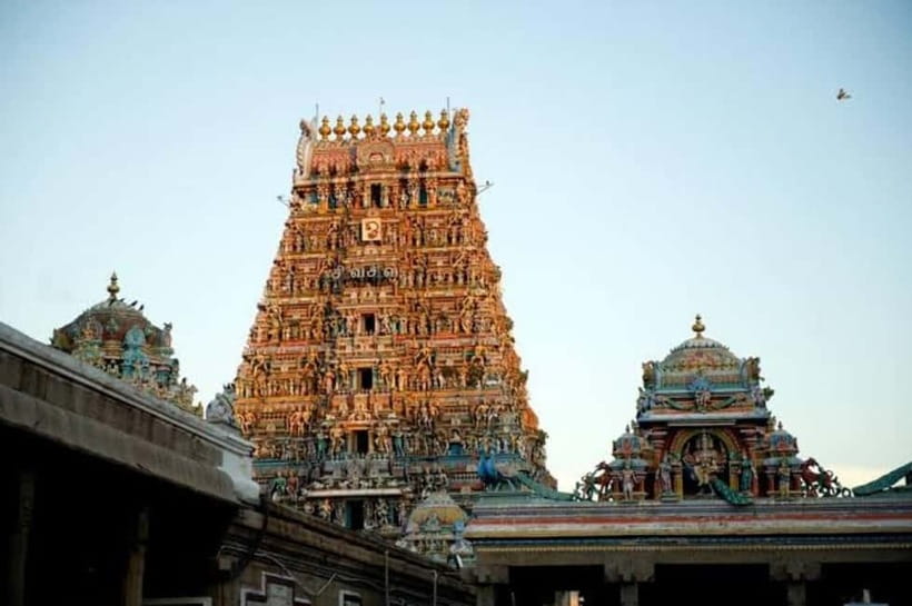 Chennai: Private Day Tour with Transportation and Tickets - Marina Beach from a car: photos yes, beach time no