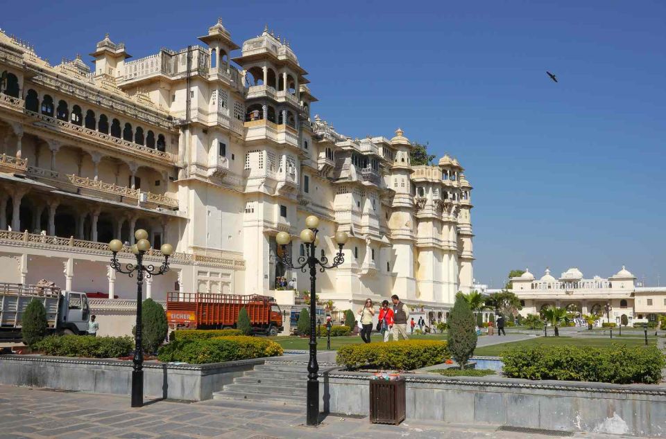 City Palace Udaipur Express visits with english speaks guide - Key Things That Make This Tour Worth It