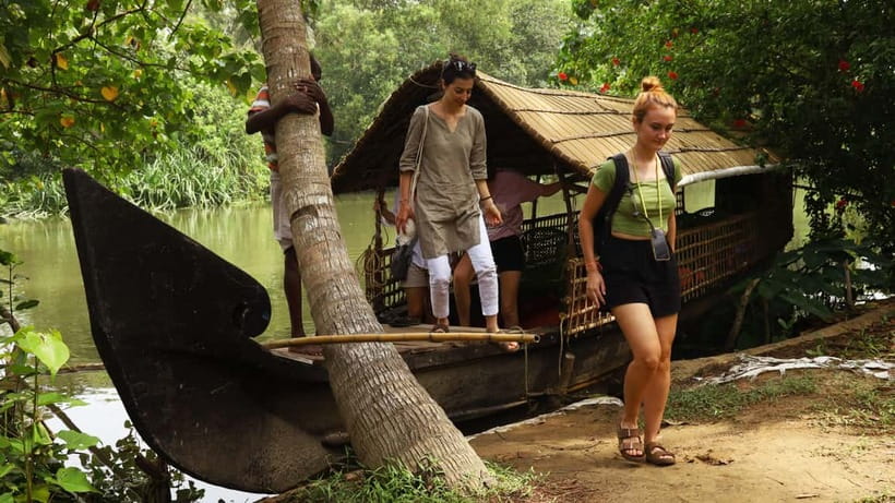 Cochin: Full-day Backwater Tour with Lunch and Evening Tea - From Fort Kochi Pickup to the Backwaters Run-Up