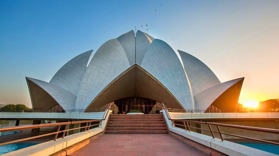 Delhi: 6-Hours Delhi Spiritual Sites With Famous Temples - Key Points That Make This Delhi Temple Loop Worth Your Time