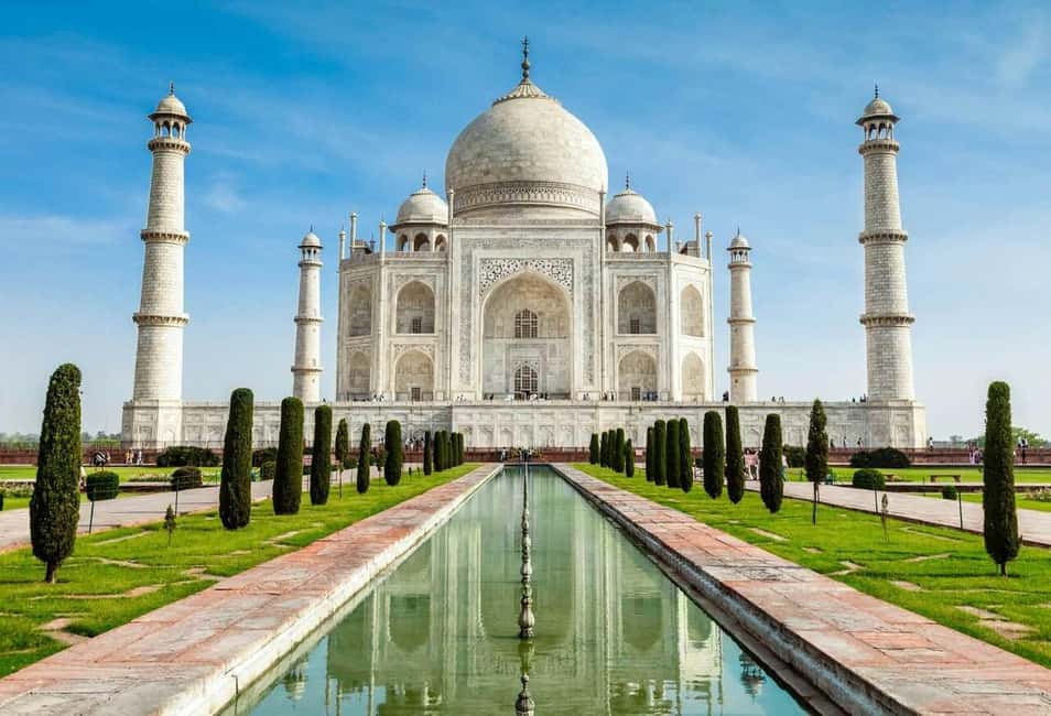 Delhi Agra Jaipur Golden Triangle Multiday Trip with Safari - Sunrise Taj Mahal in Agra: where the timing does the work